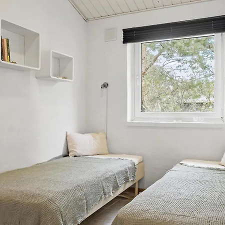 Semesterbostad Cozy In With Wifi Fjerritslev